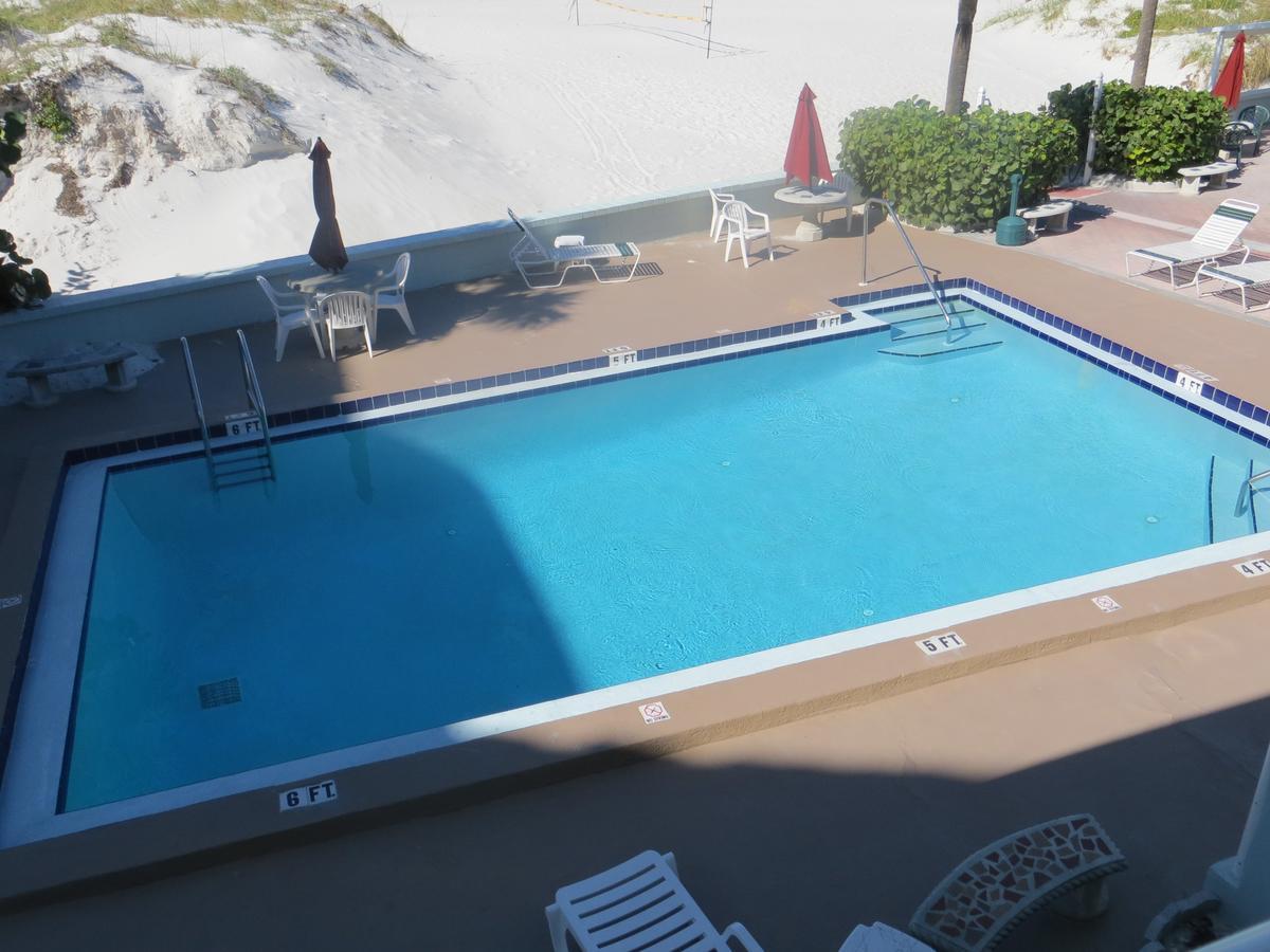 Miramar Resort St. Pete Beach Extérieur photo