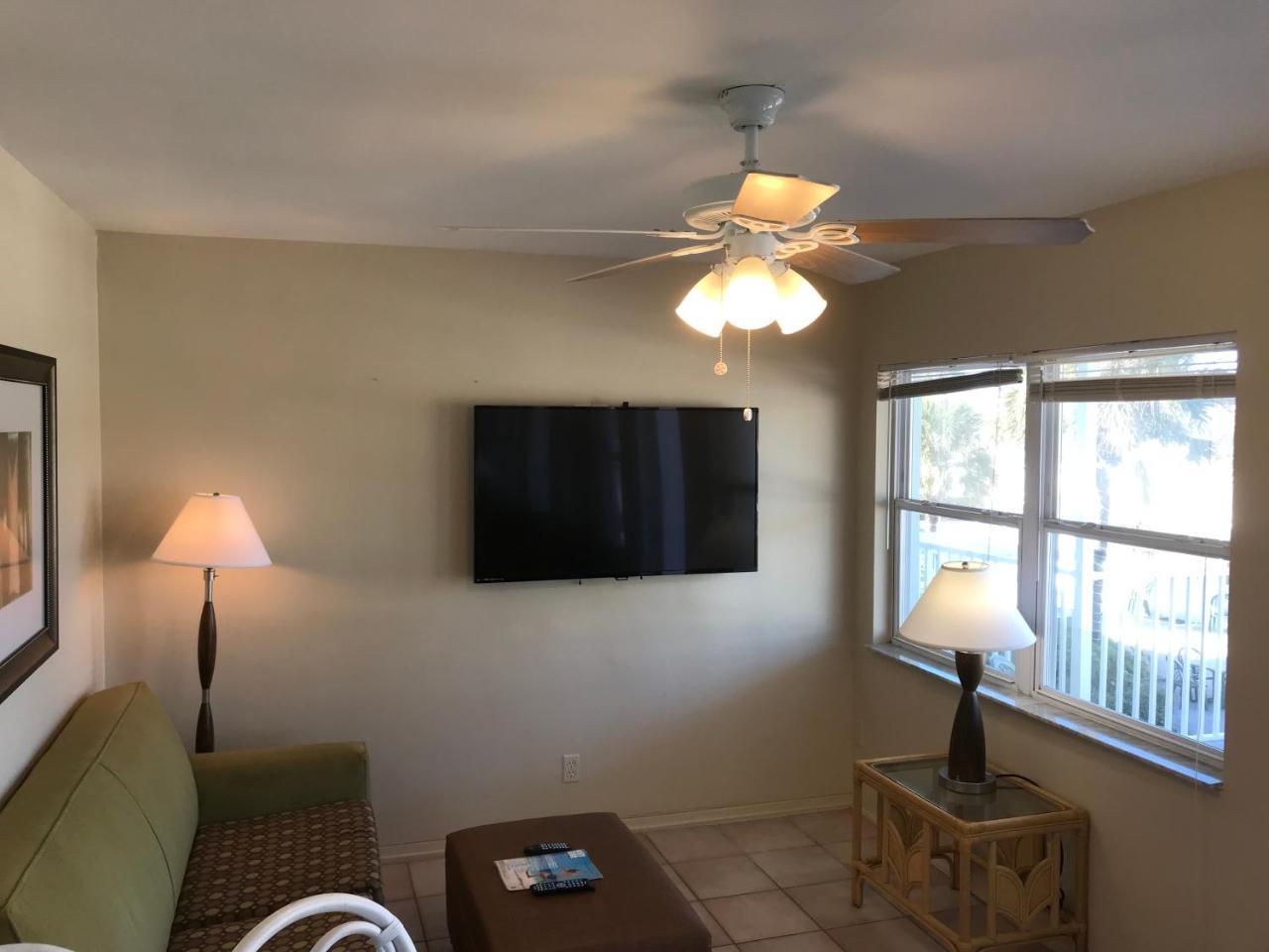 Miramar Resort St. Pete Beach Extérieur photo