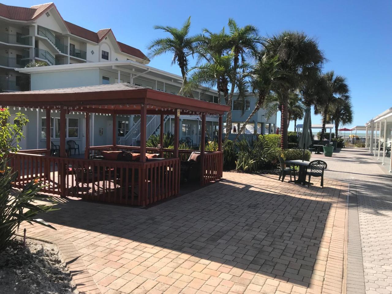 Miramar Resort St. Pete Beach Extérieur photo